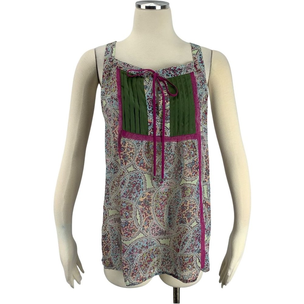 Quintessential Medium NWT Top Blouse Sleeveless